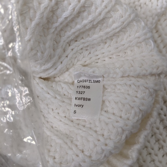 American Apparel Fisherman Bell Sleeve Sweater - Picture 6 of 7